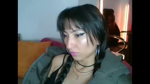 Snapshot of angela_mis chatting on 10-15-25, 07:03 Angela online show from 10-15-25, 07:03