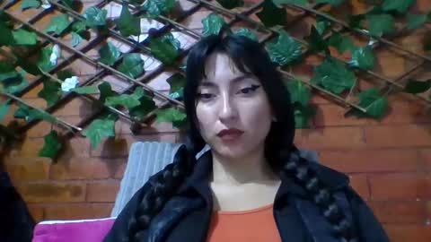 Snapshot of angela_mis chatting on 10-20-25, 01:50 Angela online show from 10-20-25, 01:50