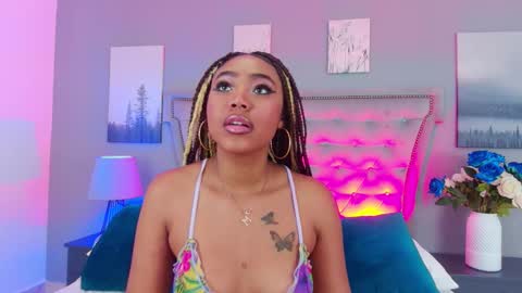 Angela Roberts online show from 11-06-25, 04:24