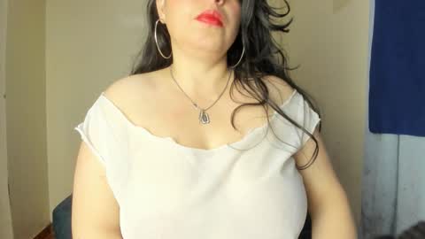 Angela online show from 11-27-25, 02:13