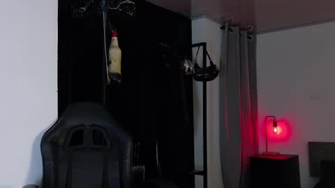 Angela help me reach 100 thumbs up online show from 10-04-25, 09:46