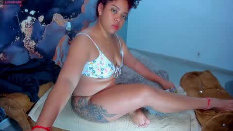 Snapshot of angelacoffee chatting on 01-14-25, 08:09 Angela online show from 01-14-25, 08:09