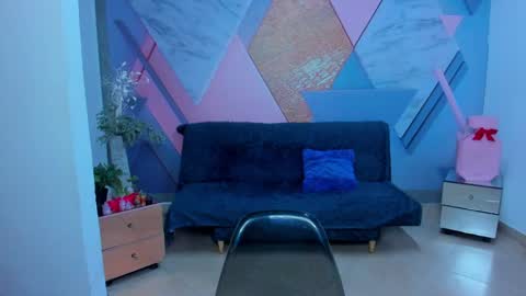Snapshot of angelacoffee chatting on 01-19-25, 03:29 Angela online show from 01-19-25, 03:29