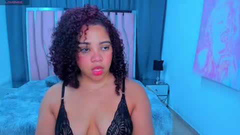 Snapshot of angelacoffee chatting on 02-12-25, 03:29 Angela online show from 02-12-25, 03:29