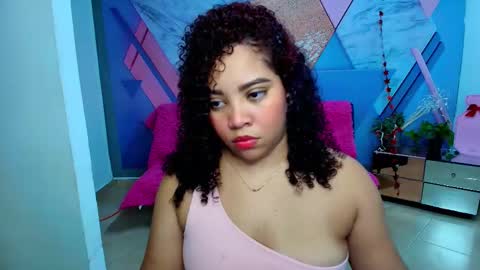 Snapshot of angelacoffee chatting on 02-16-25, 03:58 Angela online show from 02-16-25, 03:58