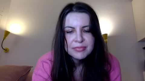 Angela online show from 12-22-24, 10:58