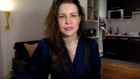 Angela online show from 02-17-25, 08:15