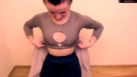 Alice online show from 12-18-24, 02:06