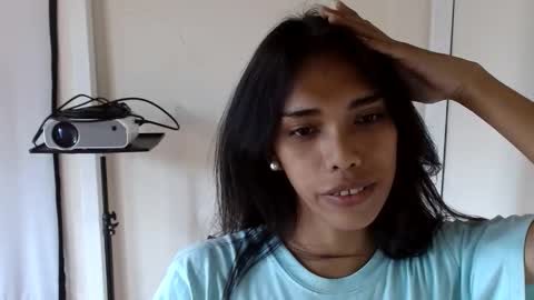 SENORITA online show from 05-30-26, 05:37