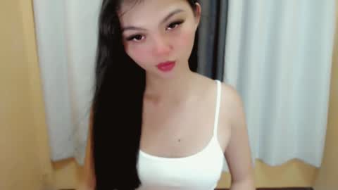 Snapshot of angelari_slut chatting on 01-06-25, 03:42 angelari_slut online show from 01-06-25, 03:42
