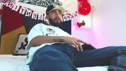 Angel online show from 02-05-25, 04:48