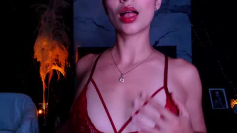 Snapshot of angelbells07 chatting on 07-01-26, 12:01 Angel Bells online show from 07-01-26, 12:01