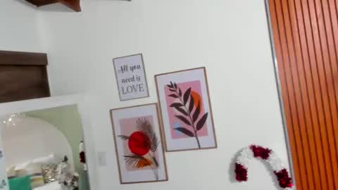 Angel Bennet online show from 12-26-24, 03:27