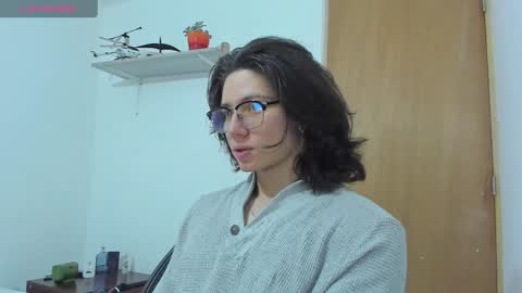 Angel Bennet online show from 02-03-25, 02:47