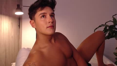 Angel online show from 12-04-24, 08:40