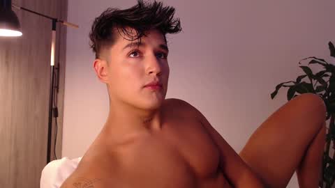 Angel online show from 01-16-25, 07:52