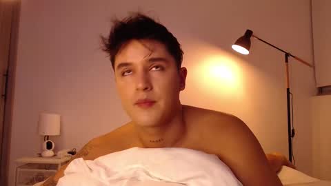 Angel online show from 11-02-25, 12:24