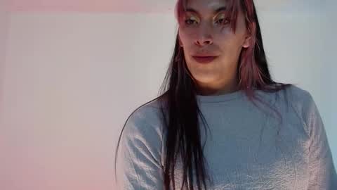 angele online show from 10-26-25, 08:59