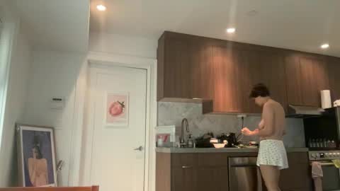 Snapshot of angeleleven11 chatting on 09-11-25, 05:02 angeleleven11 online show from 09-11-25, 05:02