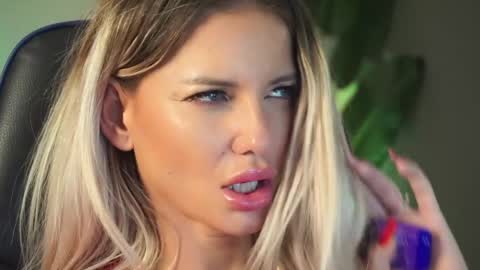 annita online show from 12-29-24, 10:25