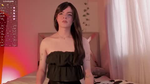 Angel Fiore online show from 01-18-26, 08:23