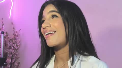 Carolina online show from 02-06-25, 03:48