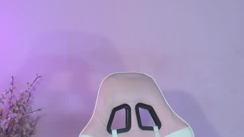 Carolina online show from 02-23-25, 01:02