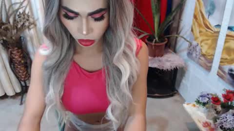 Snapshot of angelic_face_808 chatting on 02-01-25, 04:46 DIVINE ANGEL online show from 02-01-25, 04:46