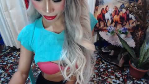 Snapshot of angelic_face_808 chatting on 03-01-25, 12:07 DIVINE ANGEL online show from 03-01-25, 12:07