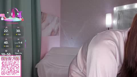 Emma online show from 10-24-25, 02:08