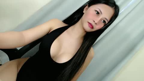 Snapshot of angelica_fuckdoll chatting on 12-15-25, 05:12 angelica online show from 12-15-25, 05:12