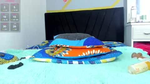 Snapshot of angelicaa_model chatting on 11-15-25, 03:19 Angelica online show from 11-15-25, 03:19