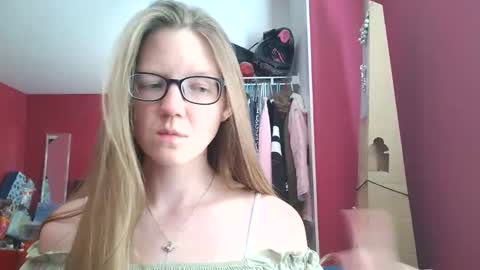 AngelicAngel online show from 11-13-25, 09:58