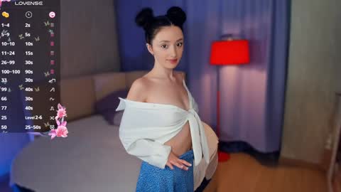 Snapshot of angelicapretybb chatting on 12-22-24, 07:33 Angelica online show from 12-22-24, 07:33