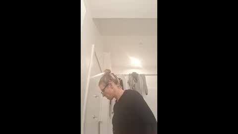 Snapshot of angelicaroeangeless chatting on 02-22-26, 12:26 angelicaroeangeless online show from 02-22-26, 12:26