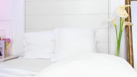 Angelic online show from 03-10-25, 06:05