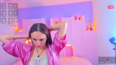 Snapshot of angelikarose1 chatting on 02-24-25, 03:23 Angelika Rose online show from 02-24-25, 03:23