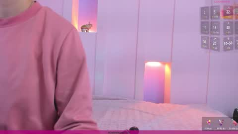 Snapshot of angelikarose1 chatting on 10-05-25, 03:05 Angelika Rose online show from 10-05-25, 03:05