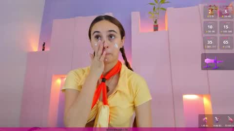 Snapshot of angelikarose1 chatting on 10-09-25, 01:14 Angelika Rose online show from 10-09-25, 01:14