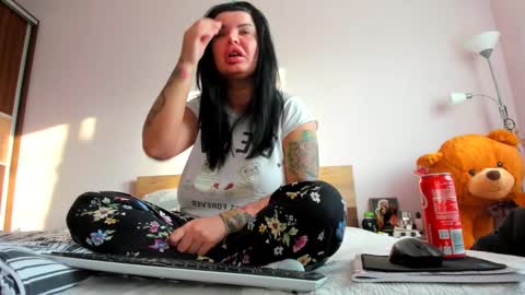 Angelina online show from 02-26-25, 05:53