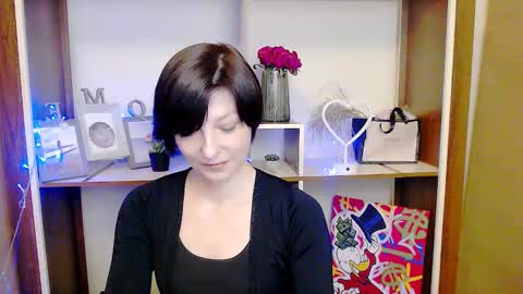 Angelina online show from 01-20-25, 11:13