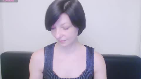 Angelina online show from 02-04-25, 07:51