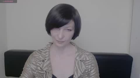 Angelina online show from 02-18-25, 12:17