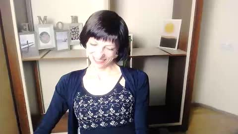 Angelina online show from 09-16-25, 06:25