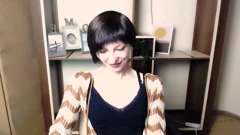 Angelina online show from 12-03-25, 08:23