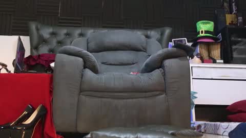 Snapshot of angelinasia chatting on 11-11-25, 05:18 Angel online show from 11-11-25, 05:18