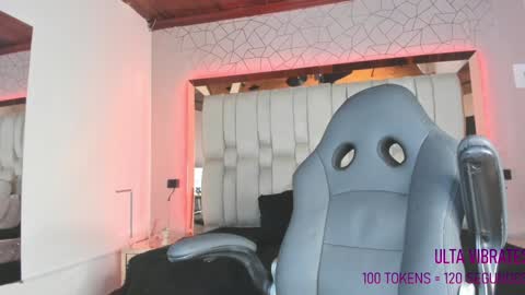 Angeline Heet online show from 12-11-24, 09:52