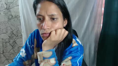 angela online show from 09-14-25, 10:42