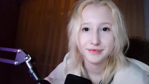 Marry online show from 12-18-25, 05:52