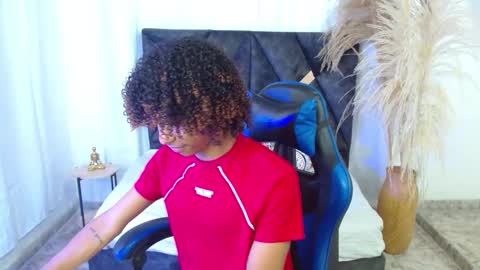 Angel online show from 02-12-26, 09:21